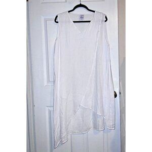 MATCH POINT 100% Linen Tunic Top  Asymmetrical Slit Front Sleeveless Sz L